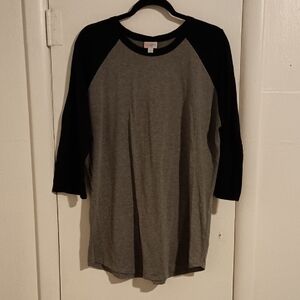 LuLaRoe Gray and Black Raglan Top